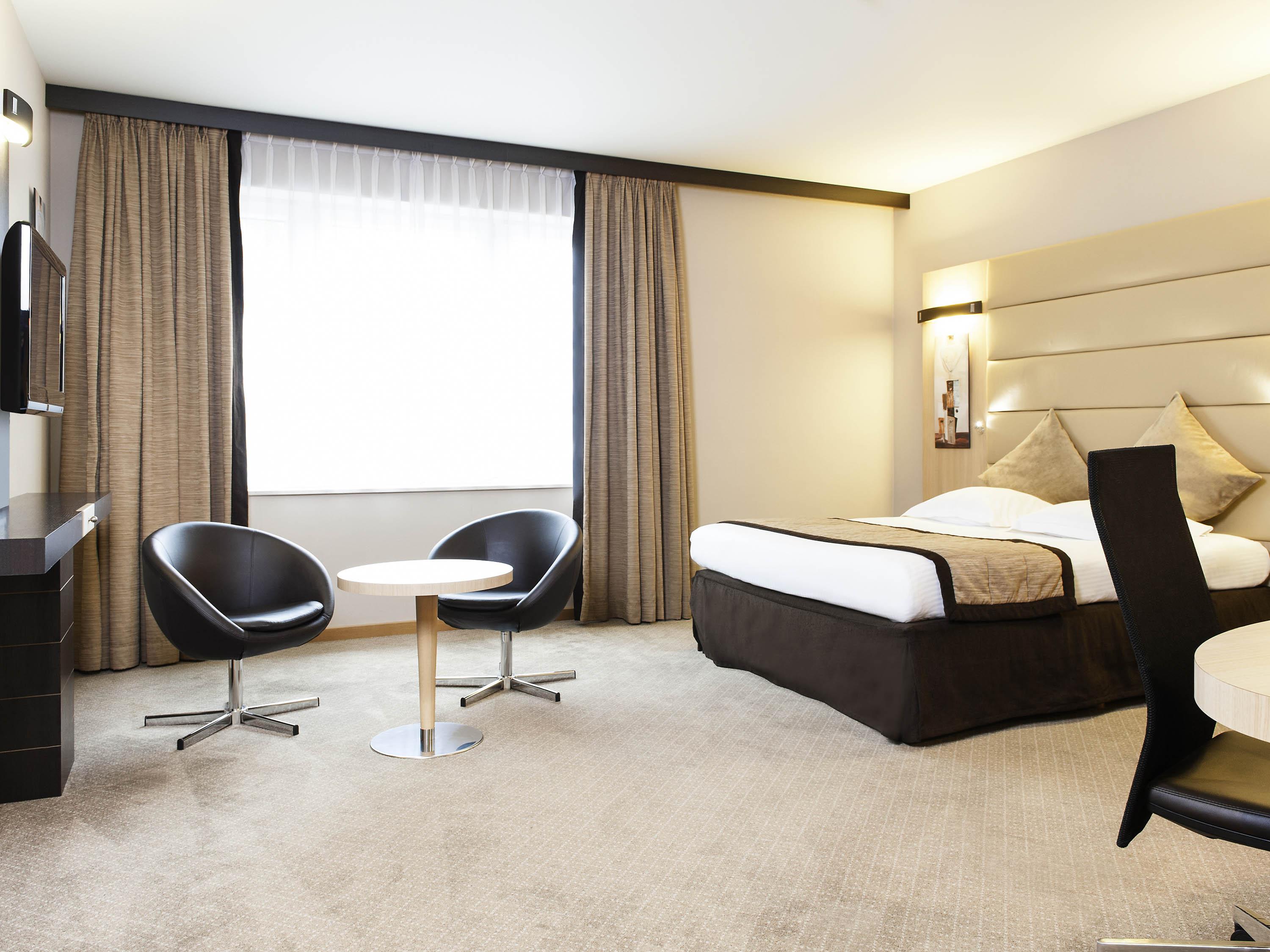 Novotel Brussels Centre Midi Saint-Gilles Ngoại thất bức ảnh