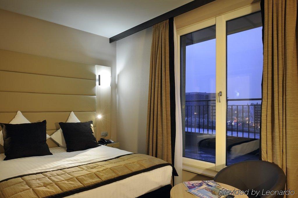 Novotel Brussels Centre Midi Saint-Gilles Phòng bức ảnh