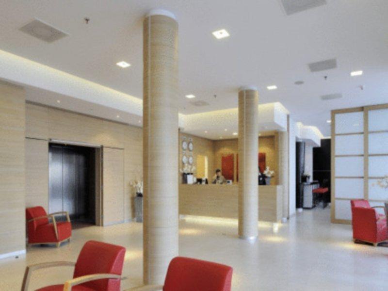 Novotel Brussels Centre Midi Saint-Gilles Ngoại thất bức ảnh